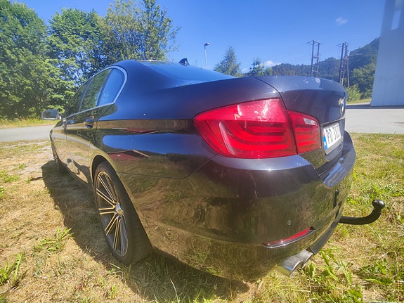 BMW 520d 8 of 15
