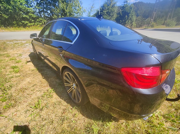 BMW 520d 9 of 15