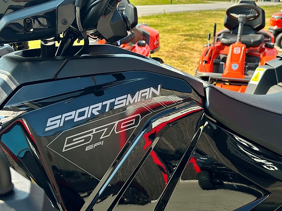 Polaris Sportsman X2 570 EPS SP Black Edition 13 of 15