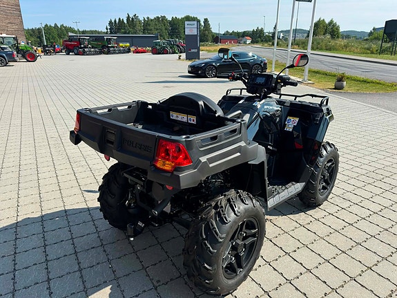 Polaris Sportsman X2 570 EPS SP Black Edition 10 of 15