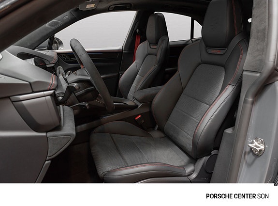 Porsche Macan 5 of 5