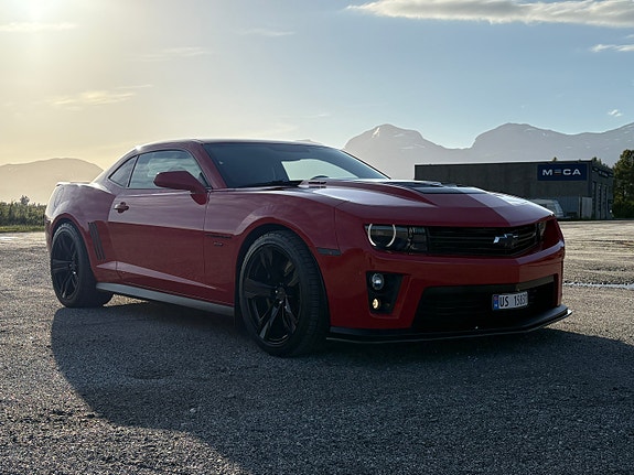 Chevrolet Camaro 4 of 5