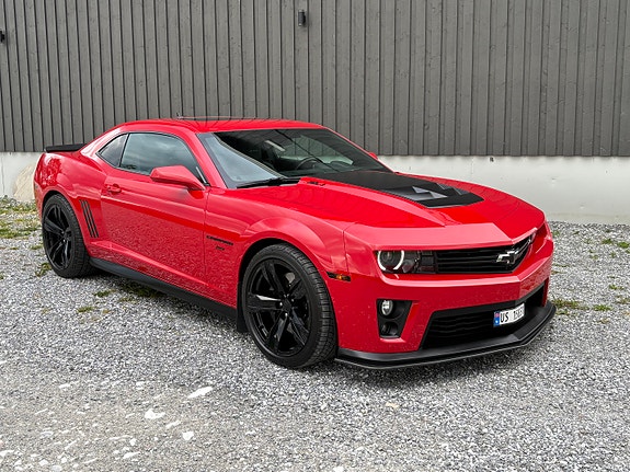 Chevrolet Camaro 30 of 30