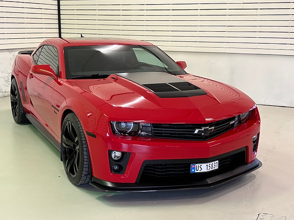 Chevrolet Camaro 9 of 30