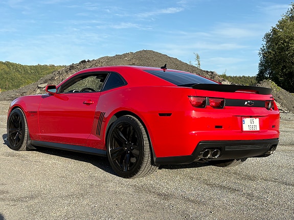 Chevrolet Camaro 8 of 30