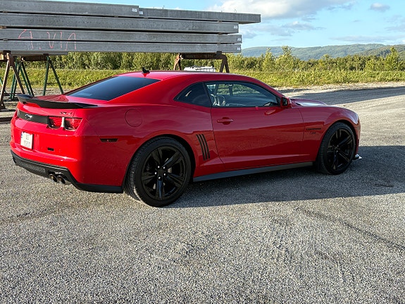 Chevrolet Camaro 7 of 30