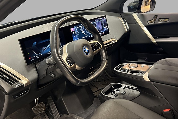 BMW iX 5 of 5