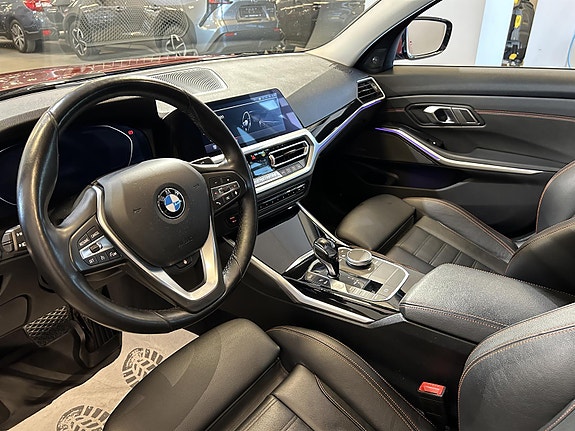 BMW 320d 10 of 13