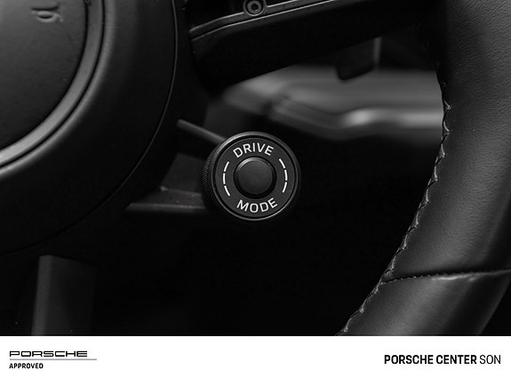Porsche Cayenne Coupe 26 of 30