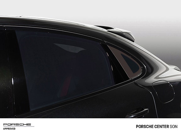 Porsche Cayenne Coupe 12 of 30