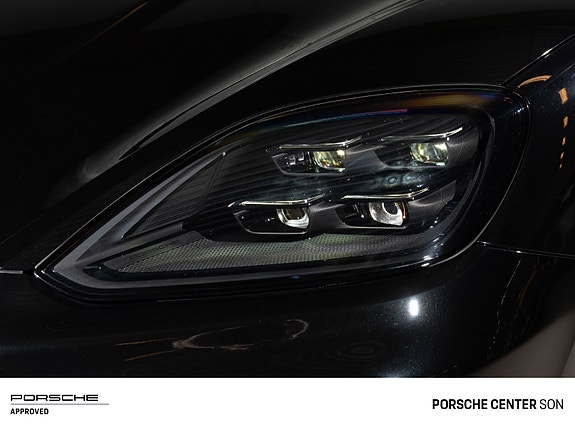 Porsche Cayenne Coupe 8 of 30