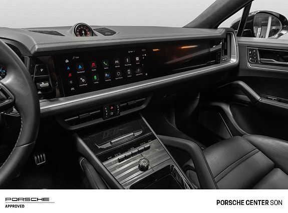 Porsche Cayenne Coupe 28 of 30