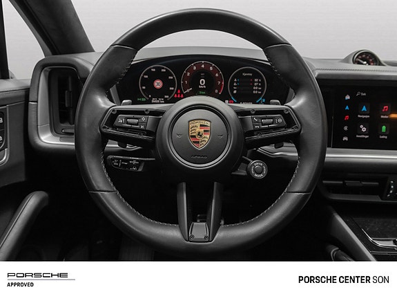 Porsche Cayenne Coupe 24 of 30