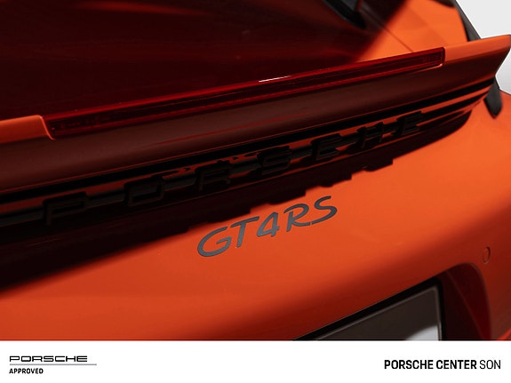 Porsche Cayman 21 of 30