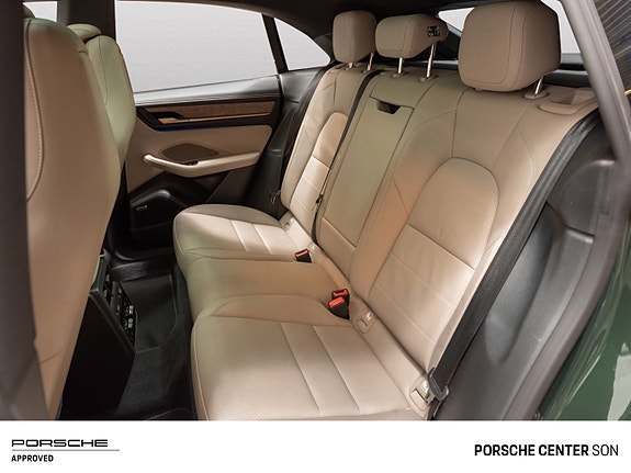 Porsche Macan 5 of 5