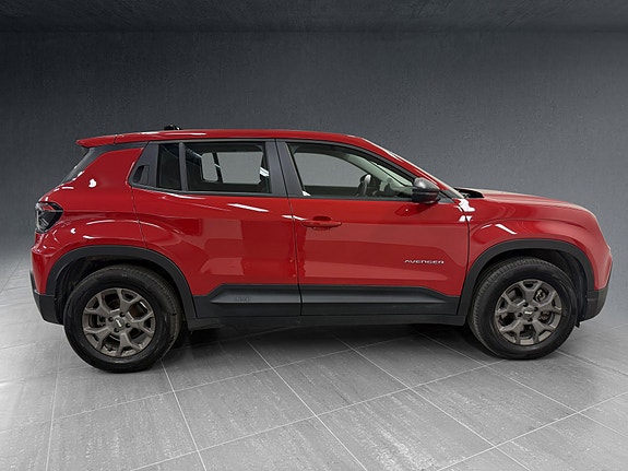 Jeep Avenger 4 of 5