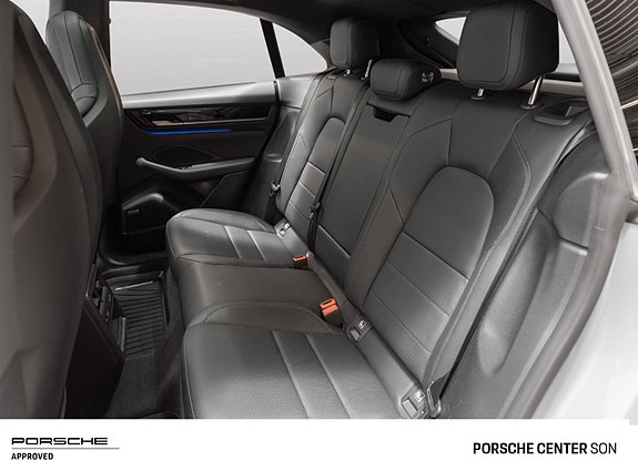 Porsche Macan 5 of 5