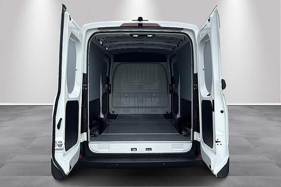 Maxus e-Deliver 9 5 of 26