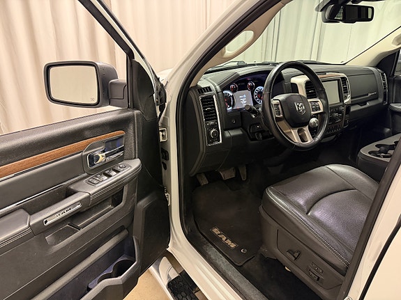 Dodge RAM 1500 16 of 30