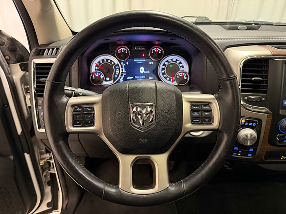 Dodge RAM 1500 23 of 30