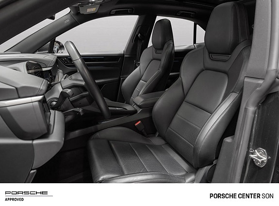 Porsche Macan 5 of 5
