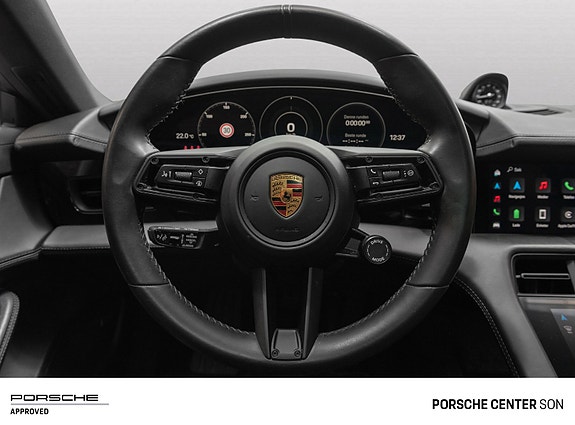Porsche Taycan 19 of 30