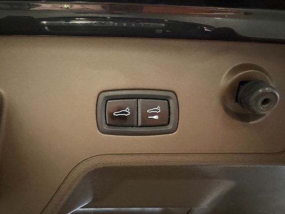 Porsche Panamera 24 of 30
