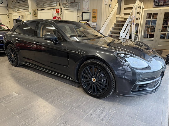 Porsche Panamera 9 of 30