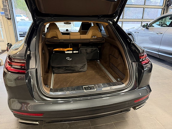 Porsche Panamera 23 of 30