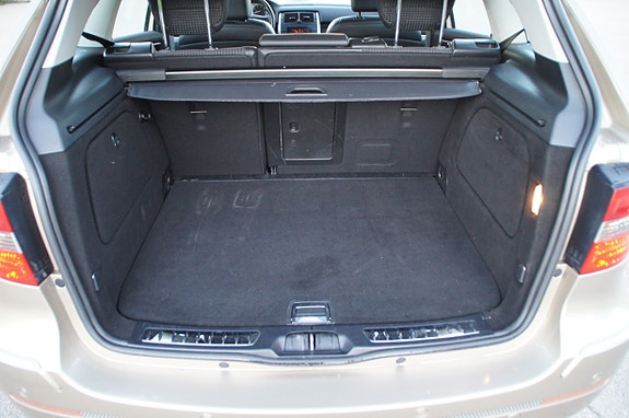 Mercedes-Benz B200 25 of 30