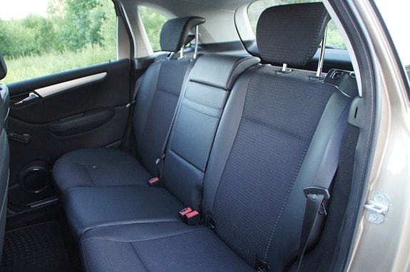 Mercedes-Benz B200 24 of 30
