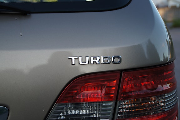 Mercedes-Benz B200 6 of 30