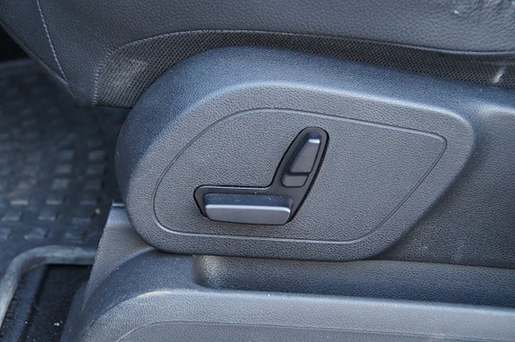 Mercedes-Benz B200 17 of 30