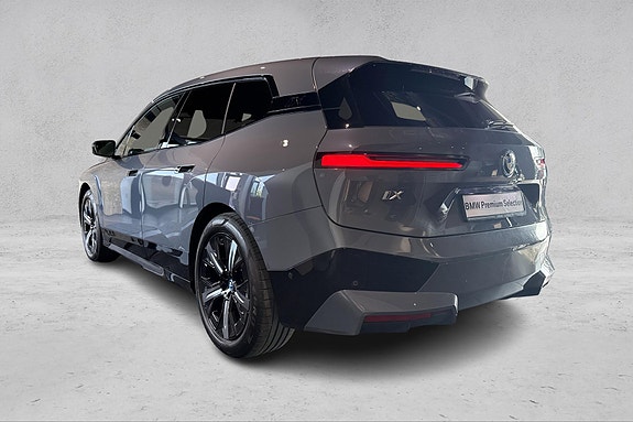 BMW iX 3 of 5