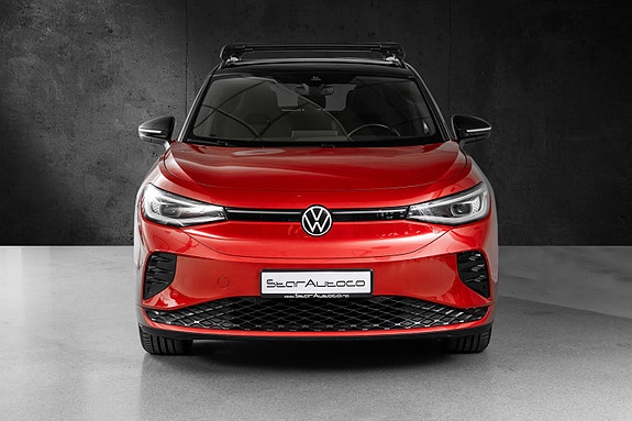 Volkswagen ID.4 3 of 5