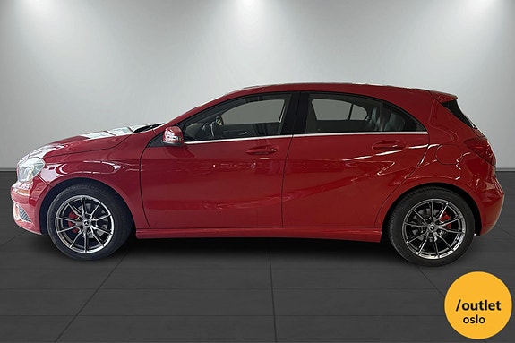 Mercedes-Benz A180 2 of 5