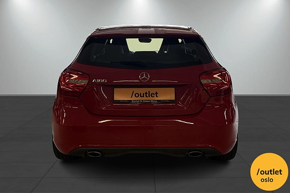 Mercedes-Benz A180 4 of 5
