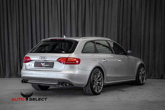 Audi S4 14 of 30