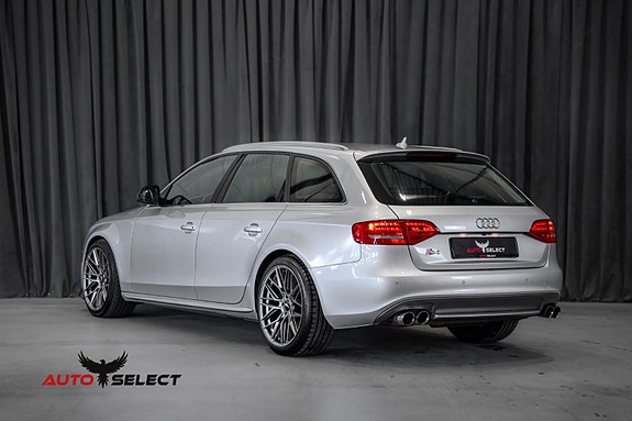 Audi S4 9 of 30