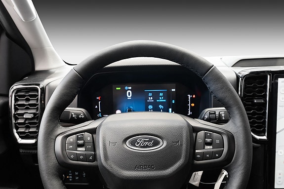 Ford Ranger 13 of 29