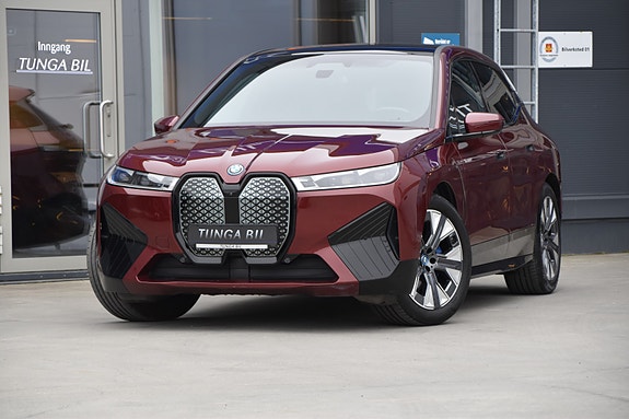 BMW iX 3 of 5