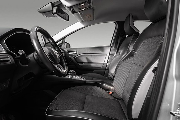 Renault Captur 10 of 23