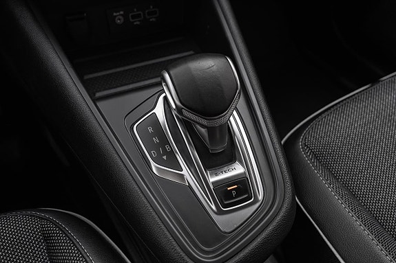 Renault Captur 12 of 23