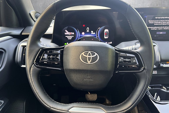 Toyota Urban Cruiser 12 of 22