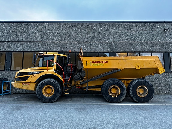 Volvo A25G 2 of 5