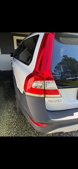 Volvo XC70 3 of 5