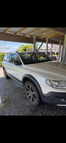 Volvo XC70 4 of 5