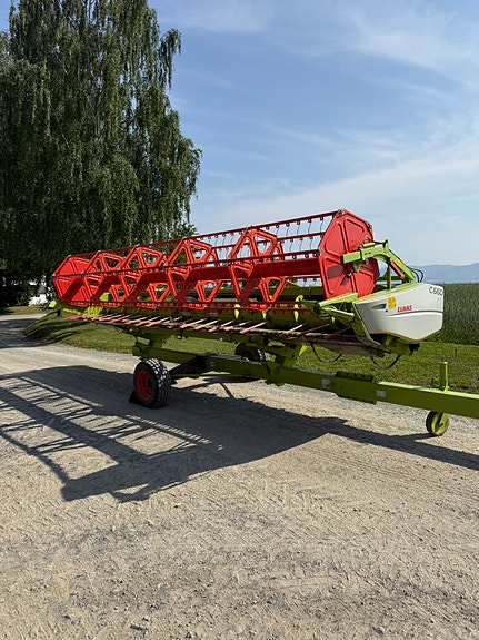 CLAAS Tucano 430 20 of 22