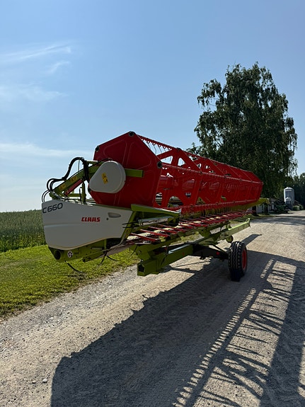 CLAAS Tucano 430 21 of 22