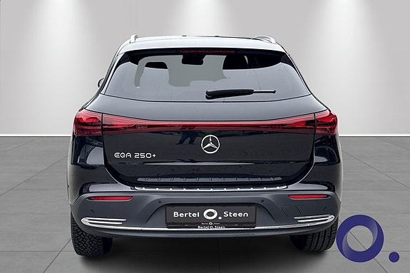 Mercedes-Benz EQA250 5 of 5